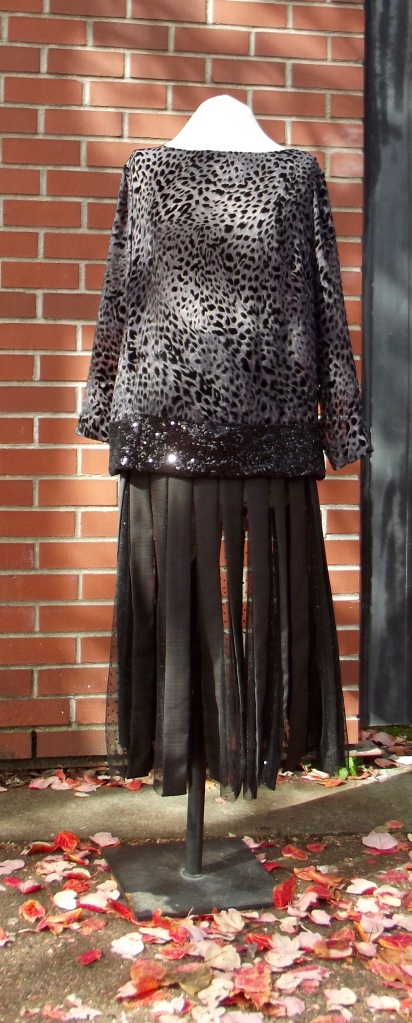 NSB - KCxMJ blouse+skirt